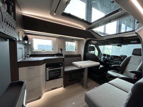 Adria Coral MB Supreme 670 DL Foto: 11