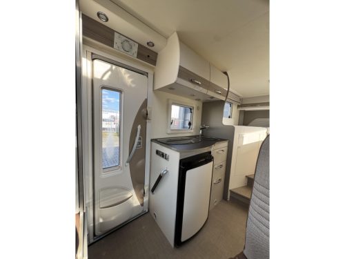 B&uuml;rstner Travel Van 620 G Harmony Line Fiat Base  photo: 13