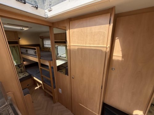 B&uuml;rstner Ventana Avantgarde 480 TK STAPELBE RONDZIT 5/6PERS Foto: 13