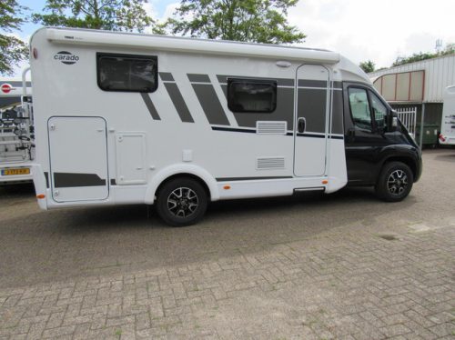 Carado V337 Pro Black Semi-integrated Single Beds  bj2024 photo: 4