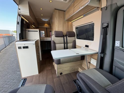 Hymer Grand Canyon S Foto: 12