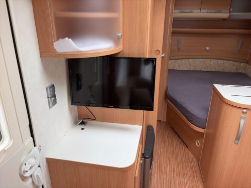 Adria Adora 512 UP Mover/Luifel/Fietsdr.  foto: 10