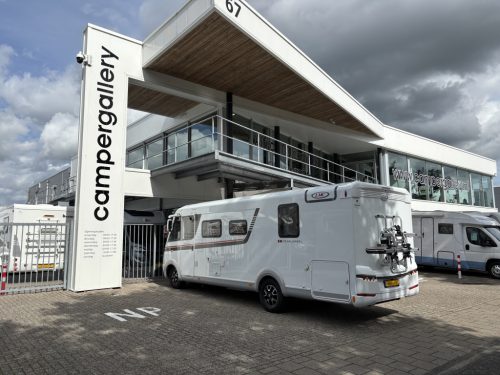 LMC Explorer SportLine 745 CAMA DE MATRIMONIO+TECHO ELEVABLE 2X PANEL SOLAR foto: 17