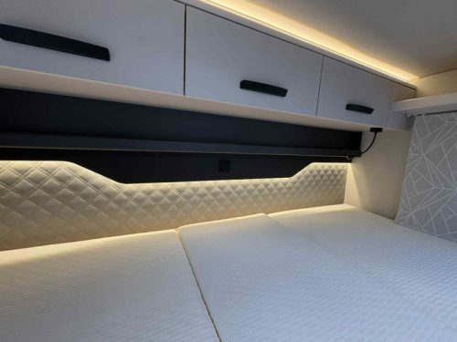 Knaus L!ve Ti 650 MEG Platium Selection Foto: 12