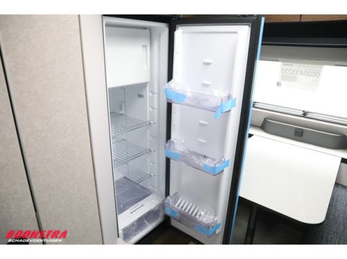 Eriba Novaline 442 Awning Floor heating LMV Single beds Dinette photo: 14