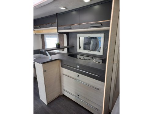 Caravelair Artica 520 mover-cassette-TV-beugel  foto: 9