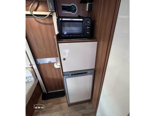 Rimor Katamarano 109 P family camper photo: 12