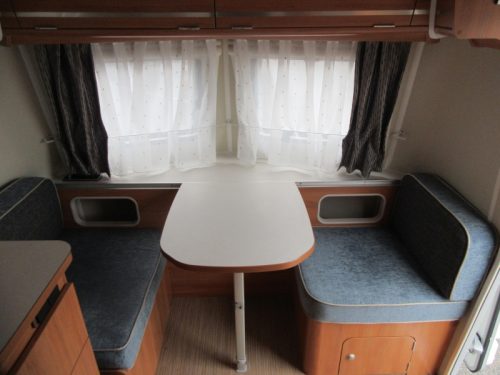 Eriba Touring 310 SEHR KOMPAKT, MIT HUBDACH Foto: 7