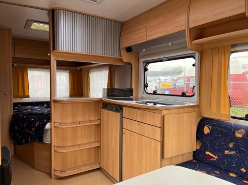 HOME-CAR Racer 45 Spirit | French bed | Dinette | Front bicycle rack | Heater | Refrigerator | Toilet and sink photo: 10