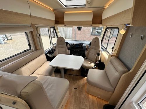 Hymer BMC-I 680, automatic, without lift-up bed! photo: 3