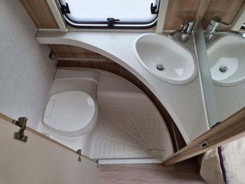Fendt Bianco Selection 465 TG Single beds - Awning  photo: 16