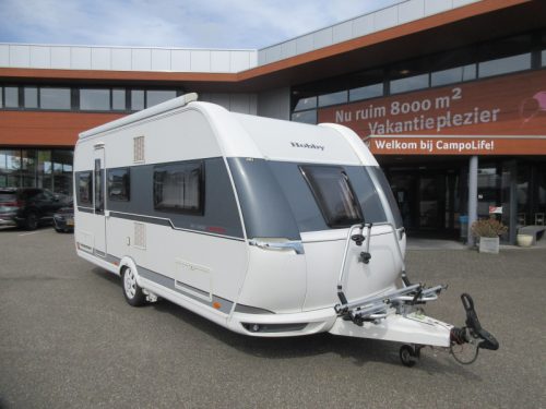 Hobby De Luxe 495 UL WITH FIXED AWNING AND MOVER photo: 1