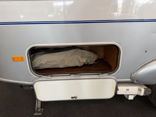 Eriba Triton 420 Unico Verona / Mover Foto: 13