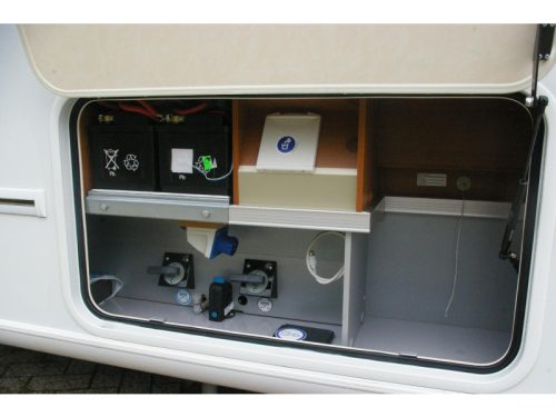 Knaus Sun Ti 700 LEG Queensbed, Garage. photo: 6
