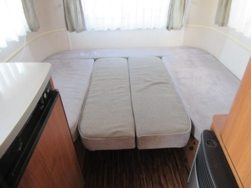 Eriba Touring 320 SEHR KOMPAKT UND MIT RANGIERHILFE Foto: 6
