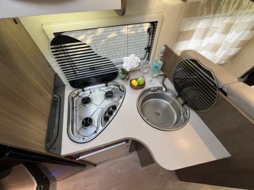 Chausson Flash 614 transverse bed+pop-top roof ROOFAIRCONDITIONING AIR SUSPENSION photo: 7