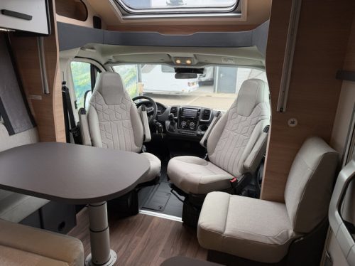 Knaus Live Wave 650 MEG Black Select photo : 14