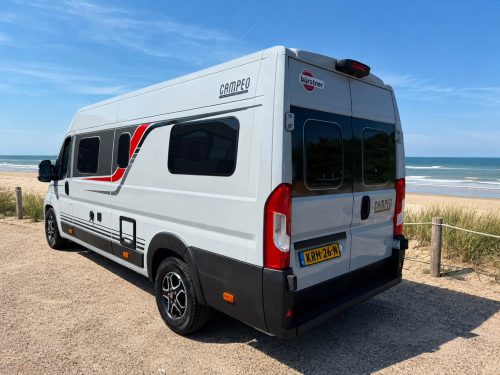 B&uuml;rstner Wohnmobil 640 aktives Foto: 4