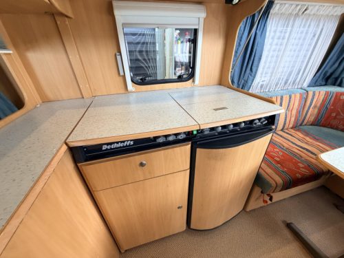 Dethleffs Summer Edition 450 Mover, French bed awning photo: 10
