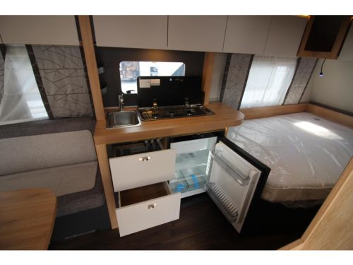 Knaus Sport 450 FU Action model! photo: 12