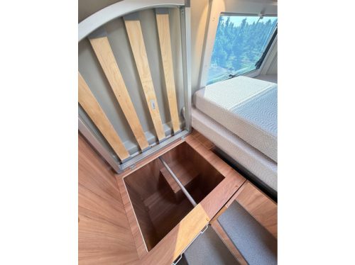 P&ouml;ssl SUMMIT 640 Lithium/Solar/VanSwing/Bearlock/All-Season/Gasalarm/Duocontr./Awning photo: 23