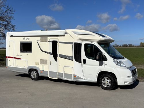 ELNAGH Prince 590L - 2011 - Luxury semi-integrated - 86.000km Prince 590L