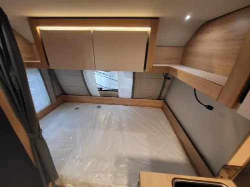 Caravana Knaus Sport Platinum 420 QD modelo 2027 foto: 7