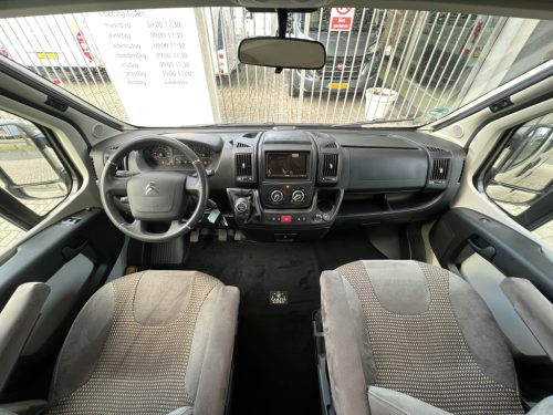 P&ouml;ssl Roadcruiser 640 CAMAS INDIVIDUALES 163cv BOLA DE REMOLQUE C&Aacute;MARA foto: 10