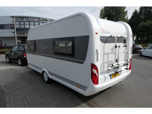 Hobby De Luxe 460 LU Einzelbetten Rangierhilfe und Vorzelt Foto: 3