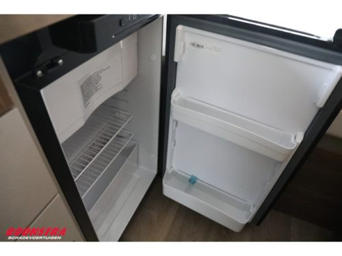 Eriba Touring 430 **NEW/NEU** Awning Transverse bed LMV photo: 20