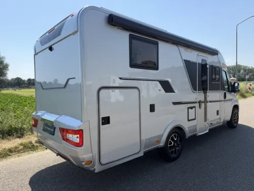 Adria Compact Supreme DL Face-to-Face, 160HP photo: 25