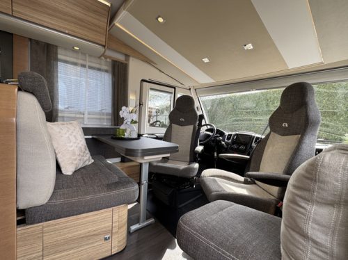 Adria SONIC I 600 SC 130 hp Euro6 Fiat Ducato NL-Camper **Queensbed/4 berths/Awning/Memo chassis carrier/Roof air conditioning/Bearlock/Very photo: 8