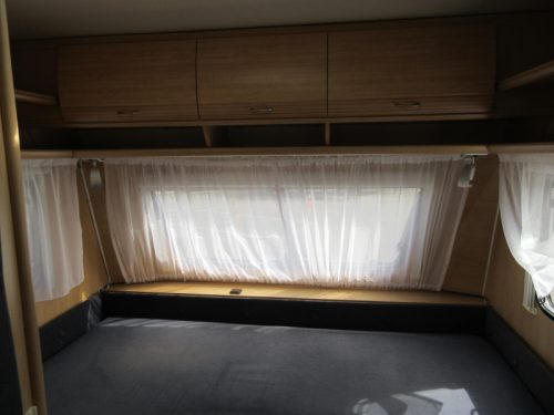 Dethleffs Camper 440 DB QUERBETT UND MOVER Foto: 4