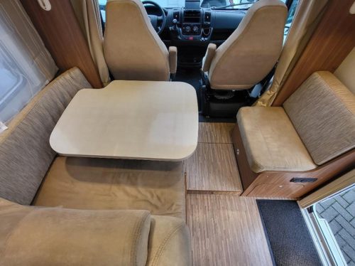Carado T449 French bed + Pop-top roof photo: 11