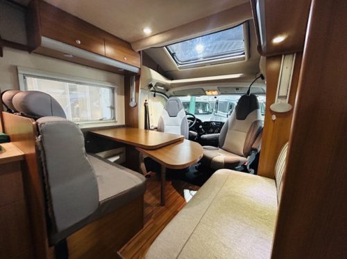 Knaus Sky Wave R21, Single beds and pop-top roof, EURO 5, Inverter 200W photo: 10