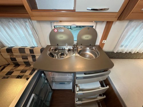Hobby De Luxe 460 UFe photo: 7