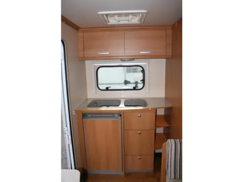 Caravelair Antares Luxe 400 photo: 6