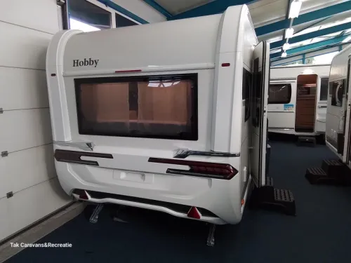 Hobby Excellent Edition 495 UL single beds photo: 2
