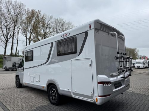 LMC T662 Grey Selection 9T-Automatik Einzelbetten Markise Fahrradtr&auml;ger Foto: 6