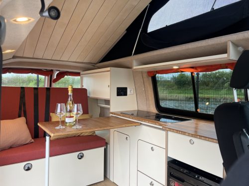 Volkswagen T6 Buscamper 2017 ESSENCE photo: 1