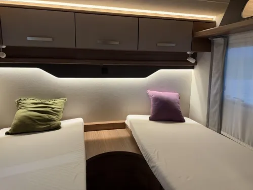 Knaus L!ve Ti 650 MEG automatic low length bed photo: 8