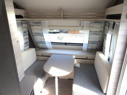 Dethleffs C'Joy 460 LE sehr gepflegter Wohnwagen Foto: 4