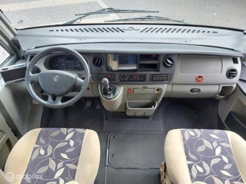 Adria Adria Vision I 677 SP 101dkm! NAP 2x Airco Pop-top roof 2x Solar panel photo: 8