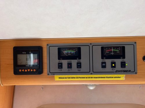 Hymer Bc 655 Classic Drop-down bed Roof air conditioning Camera Solar panel photo: 20
