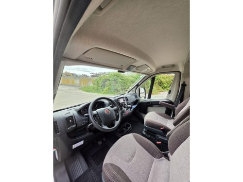 Knaus Boxstar Freeway 630 ME Rijk uitgerust! photo: 2