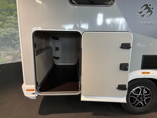 Knaus L!ve Ti Platinum 650 MEG automatic / combi E  photo: 6
