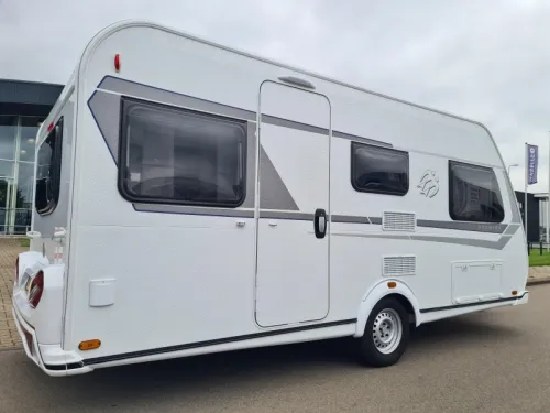 Knaus Sudwind 460 EU Foto: 2