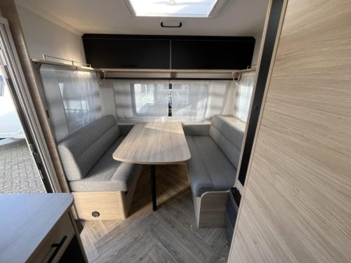 Caravelair Sport Line 492 Unico Verona Prs-voorwand  foto: 4