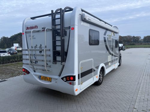 Dethleffs Magic Edition 7151 T Queensbed/Hefbed  foto: 2