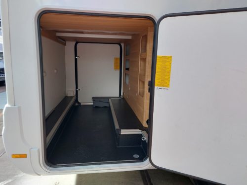 Adria Matrix 600 SL L&auml;ngsbett/Hubbett/TV/Batterie Foto: 23